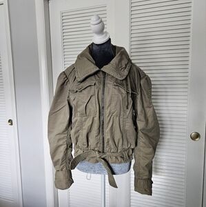 Levi's army green cargo bomber jacket. Size M